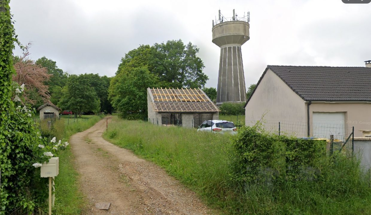 URD18 - entree chemin